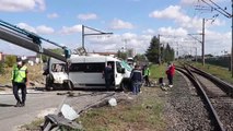 Vali Yıldırım'dan 6 kişinin öldüğü tren kazasına ilişkin açıklama