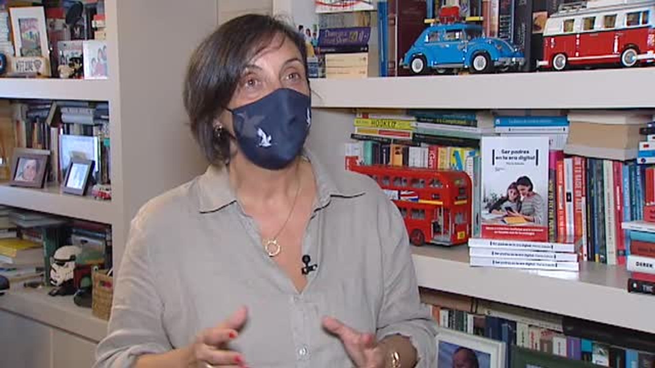¿Cómo desenganchar a los niños y adolescentes a las pantallas después de 18 meses de pandemia?