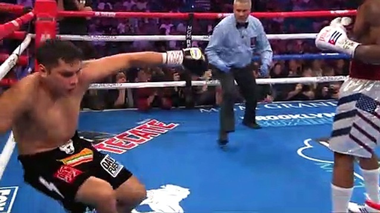 Yordenis Ugas vs. Omar Figueroa highlights