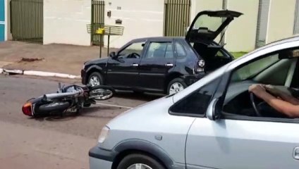 Mais um acidente envolvendo motocicleta e automóvel é registrado na Região do Lago; homem ficou ferido