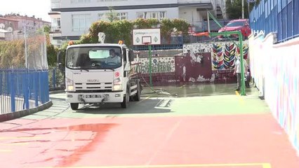 Okul bahçeleri yeni döneme temiz hazırlanıyor