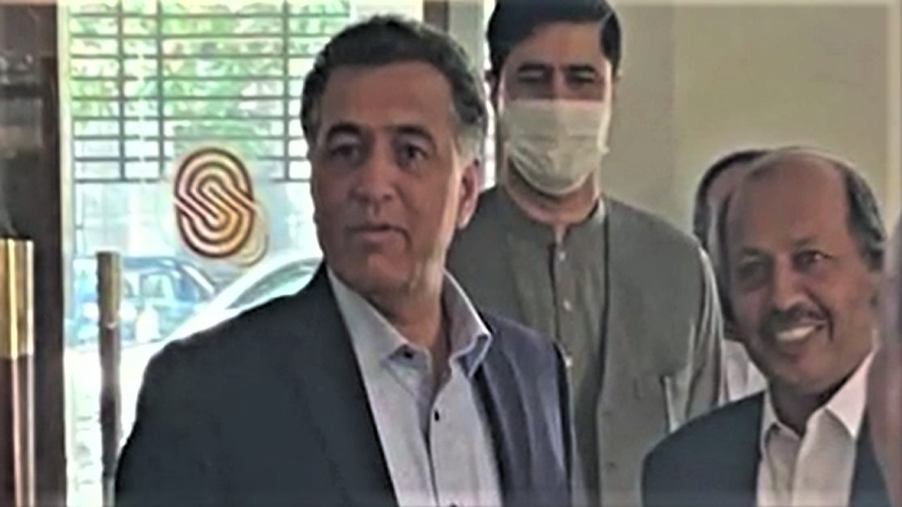 What did Pak journalist said on ISI Chief visit to Kabul?