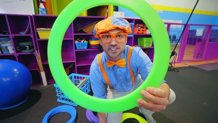 Blippi visita un centro circense | aprende con blippi | videos educativos