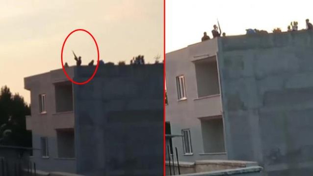 Düğün eğlencesinde çatıya çıkan magandalar uzun namlulu silahlarla havaya ateş açtı
