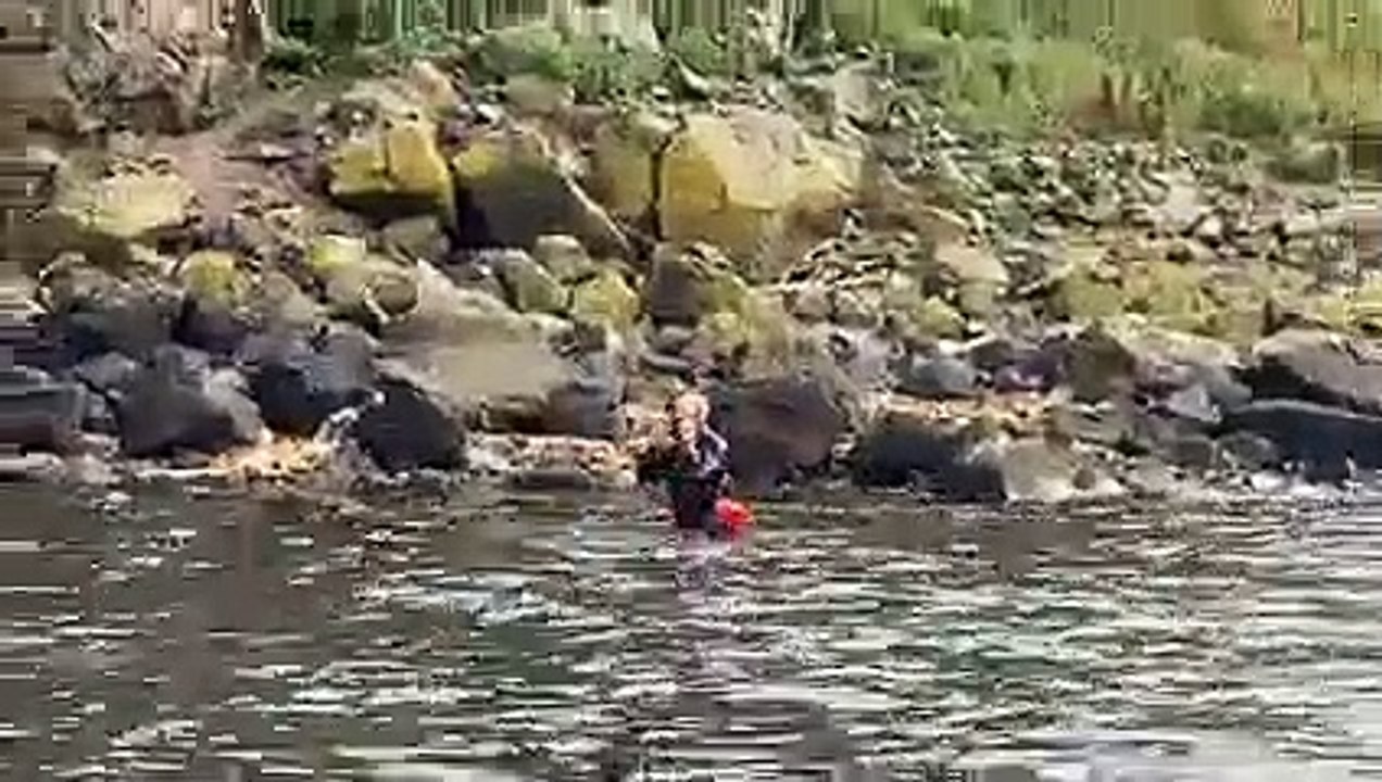 Kinghorn RNLI Lifeboat crew member swims five miles across Firth of Forth