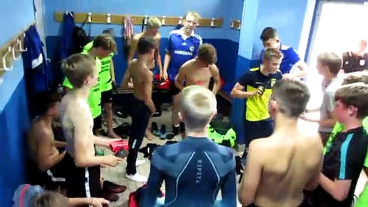 U15 cri de victoire contre Neuville-En-Ferrain le 04.09.21