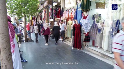 لجلب السعادة.. هواية شاب أردنّي يرسم الغرباء في عمان