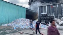 Son Dakika | Plastik fabrikasına çıkan ve palet üretim tesisine sıçrayan yangın kontrol altına alındı