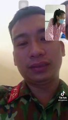 Clip anh bộ đội khóc thút thít khi thấy vợ đau đẻ nhưng không thể về