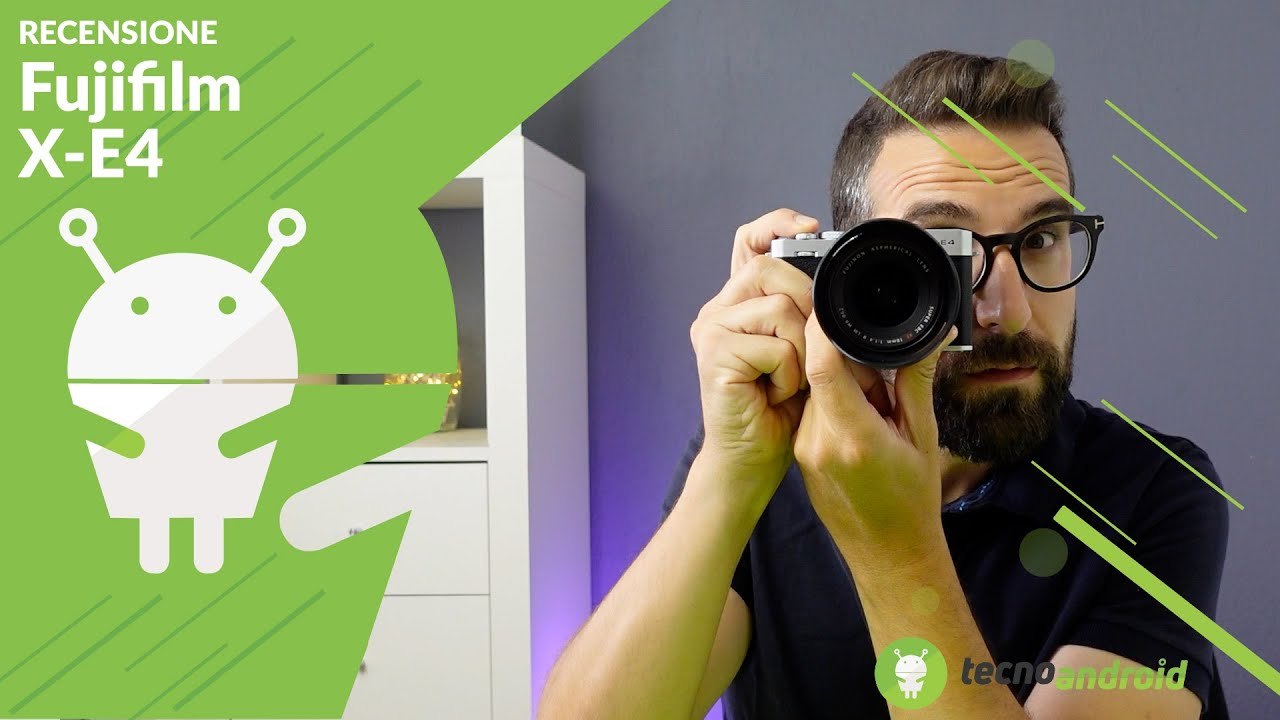 RECENSIONE FUJIFILM X-E4: BELLA E COMPATTA