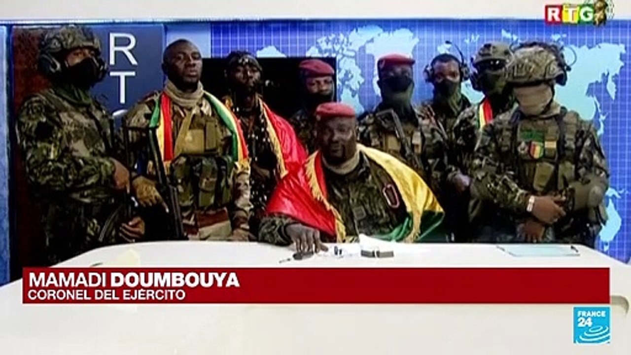 Golpe de Estado militar en Guinea Conakry luego de intenso tiroteo