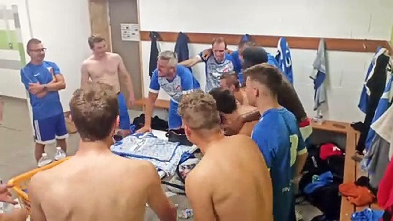 Célébration victoire ! US Cap de Caux / ES Tour...