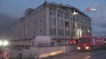 Arnavutköy’de tekstil fabrikasındaki yangın kontorl altına alındı