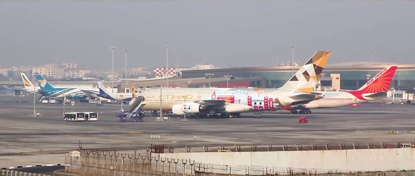 17.DUST STORM _ Etihad Airways AIRBUS A380 Blows a lot of Dust while Taking off from Mumbai Airport_Trim