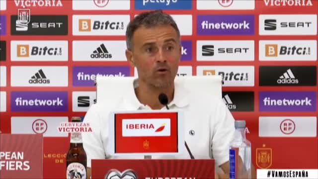 Luis Enrique: Sería injusto limitar a Marcos Llorente a una posición