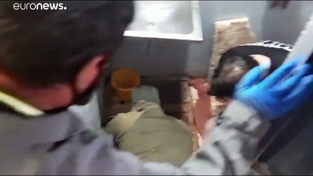 على طريقة هوليوود... ستة فلسطينيين يهربون من سجن إسرائيلي شديد الحراسة والشرطة تبدأ حملة مطاردة