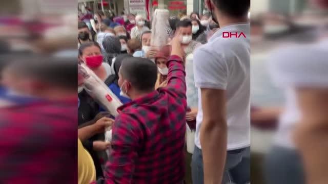 AVCILAR'DA 50 TL'LİK HALI İZDİHAMI