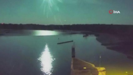 Fransa ve İngiltere'de gök taşı olduğu tahmin edilen bir ışık görüldü