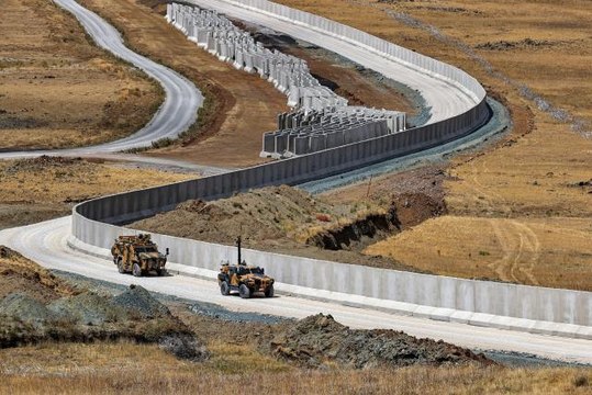 İran sınırında güvenlik önlemleri üst düzeyde tutuluyor