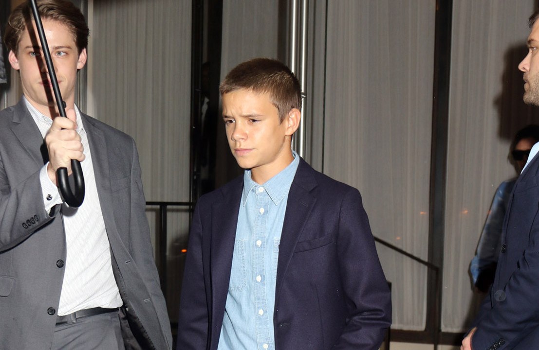Romeo Beckham signs first pro football contract