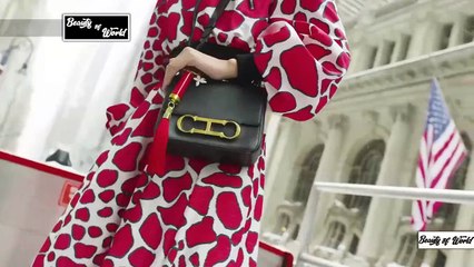 Carolina Herrera _ Fall Winter 2021_2022 _ Digital