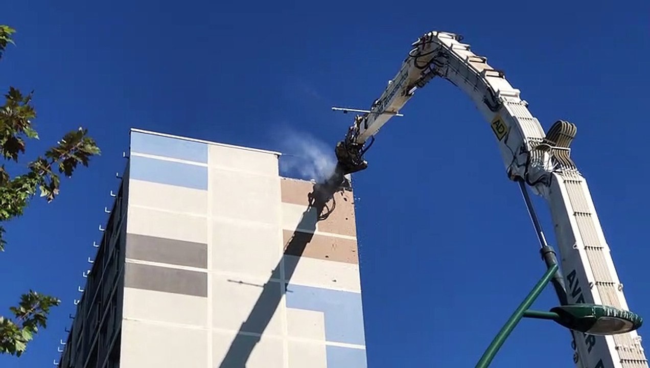 Le chantier de démolition de la Tour Sainte-Hélène a démarré à Châteauroux