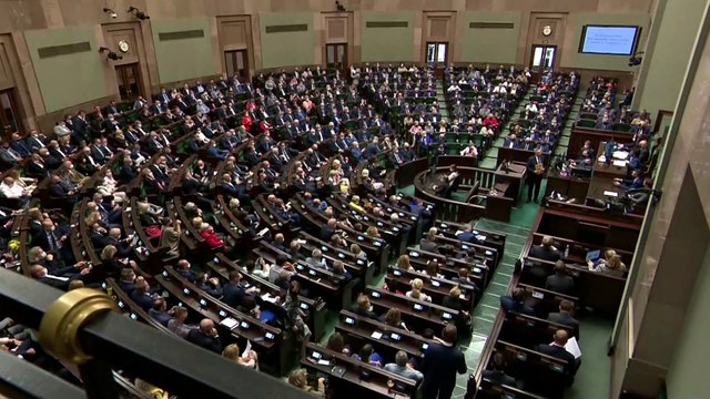 La Polonia proroga lo stato d'emergenza al confine con la Bielorussia