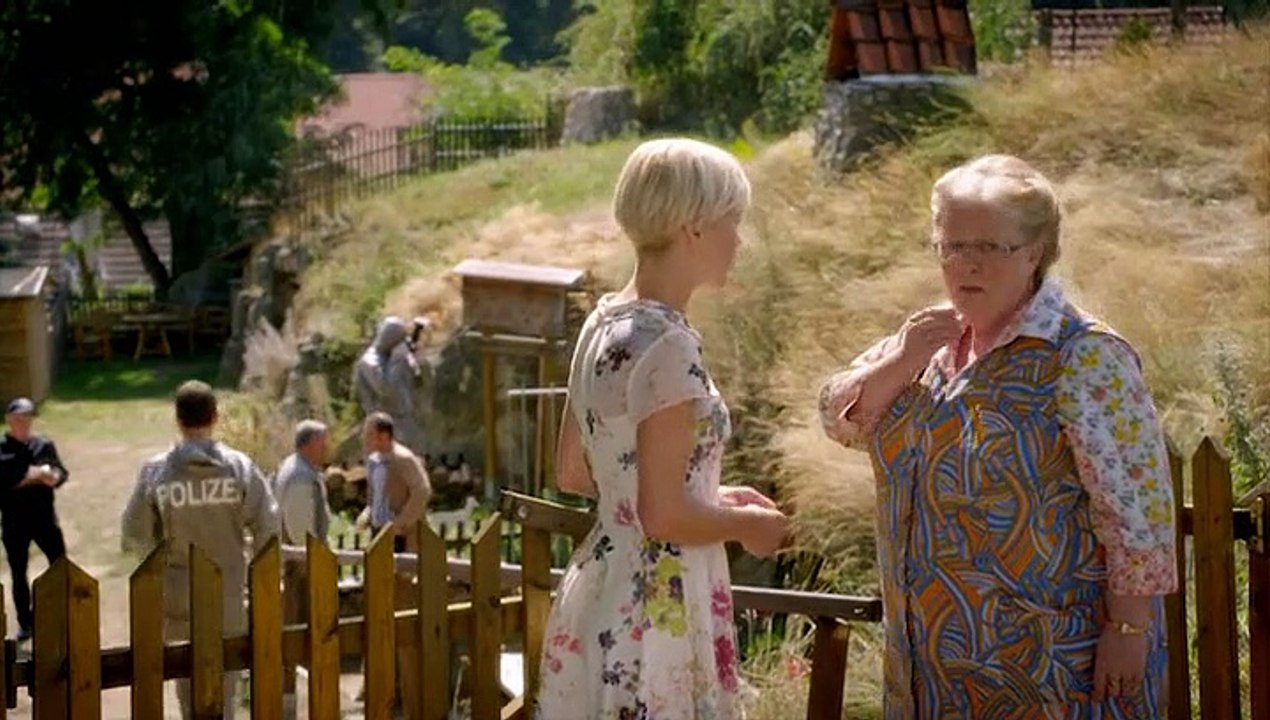 Alles Klara (28) - Picknick mit Leiche - Staffel 2 Folge 12