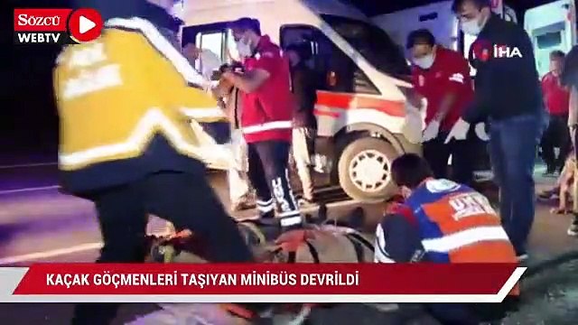 Kaçak göçmenleri taşıyan minibüs devrildi: 1 ölü, 15 yaralı