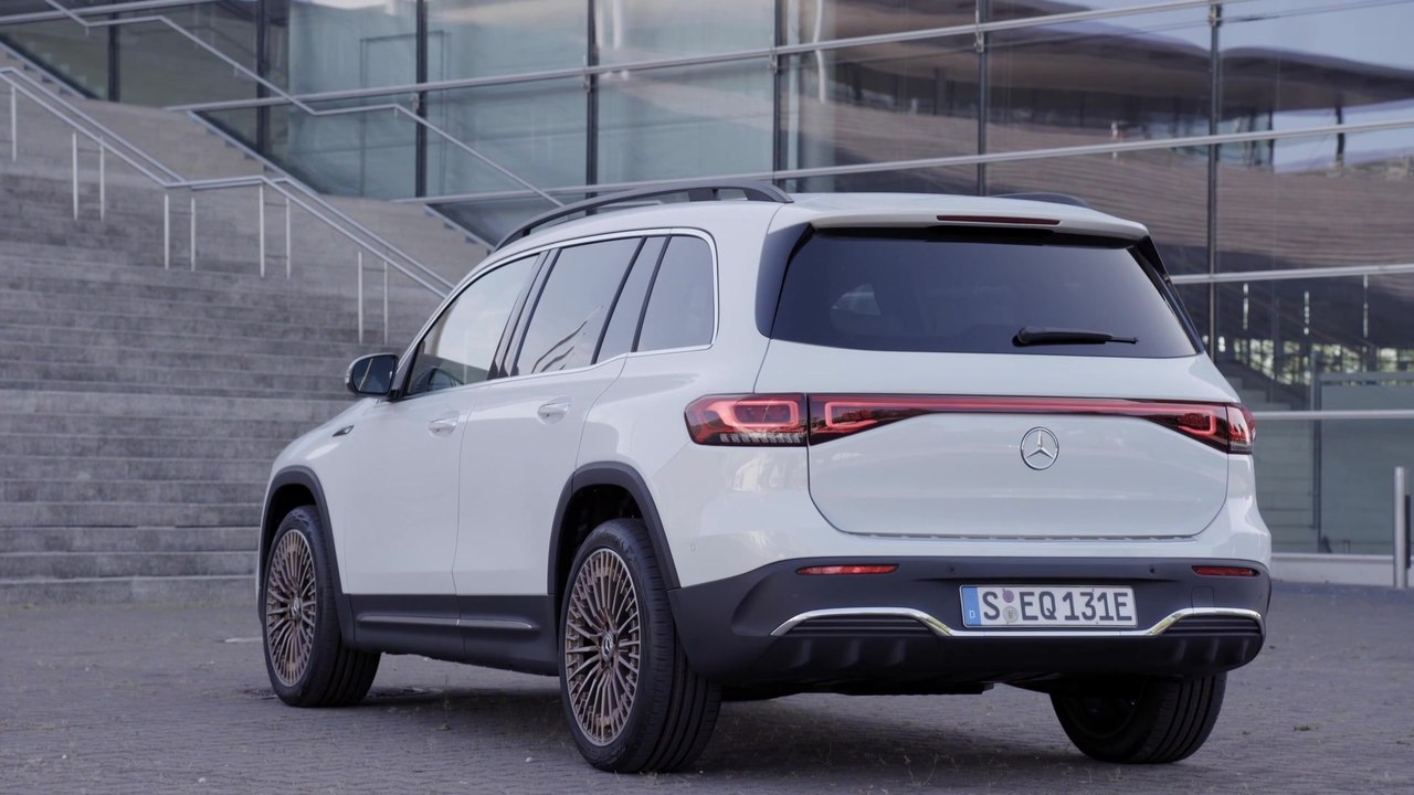 Der Mercedes-Benz EQB - vollelektrisches Kompakt-SUV mit bis zu sieben Sitzplätzen
