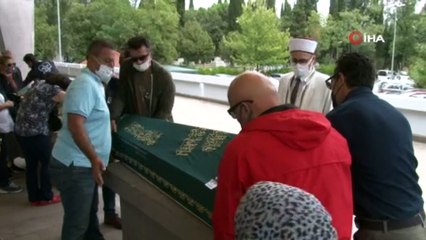 Yeşim Salkım'ın babası son yolculuğuna uğurlandı
