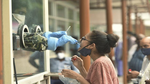 Corona increased in Mumbai, Dengue-Malaria worries BMC