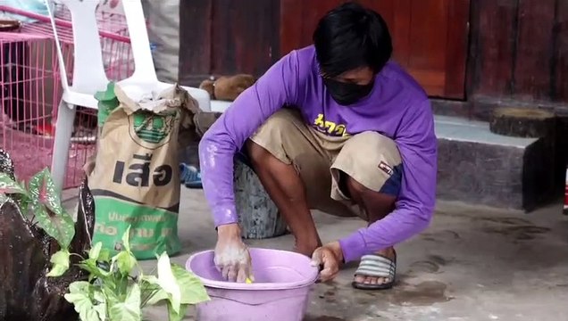 ไล่จับระทึกพ่อค้ายากลางถนนสายเอเชีย พบยาบ้ากว่า 6,000 เม็ด