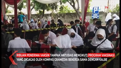 Tải video: Kompas Gramedia dan Kalbe Vaksinasi Warga Gresik