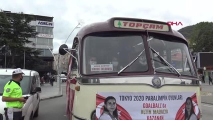 SPOR Tokyo'dan altın madalyayla dönen Altınoluk kardeşlere coşkulu karşılama