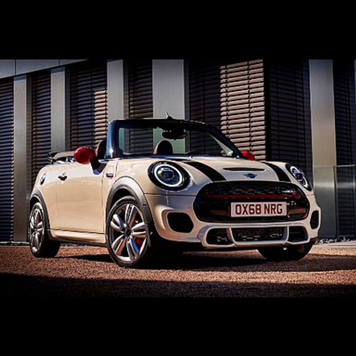 MINI Convertible JCW BÊN NGOÀI ĐIỆU ĐÀ THỂ THAO - BÊN TRONG ẨN DẤU SỨC MẠNH MÃNH THÚ | Cường MINI Cooper : 0975 222 812