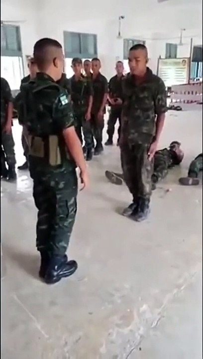 On a trouvé le soldat le plus idiot de l'armée