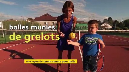 Dans le Doubs, un club de tennis réalise le rêve d'un jeune aveugle grâce à des balles sonores