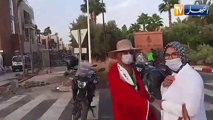 الجماهير الجزائرية تصنع الحدث بمراكش رفقة المغاربة تشجيعا للخضر