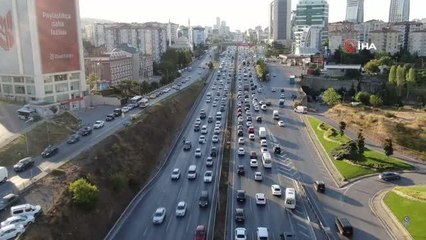 İstanbul'da trafik mesaisi başladı, yoğunluk yüzde 65'i gördü