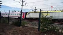 İstanbul’da hızlı tren kazası; YHT ile Adapazarı treni kafa kafaya geldi