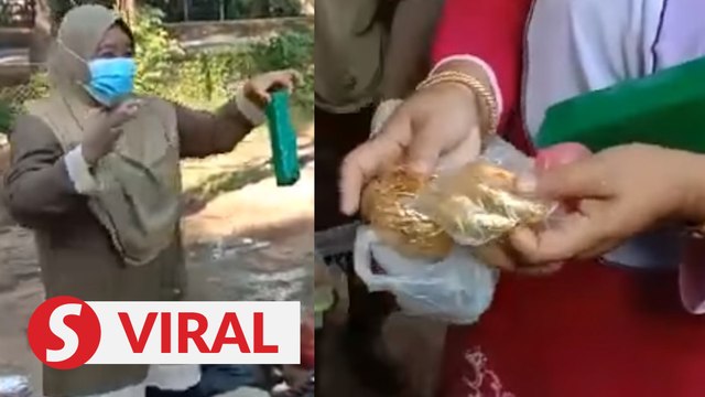 Woman recovers RM70,000 worth of gold jewellery after accidentally throwing them away