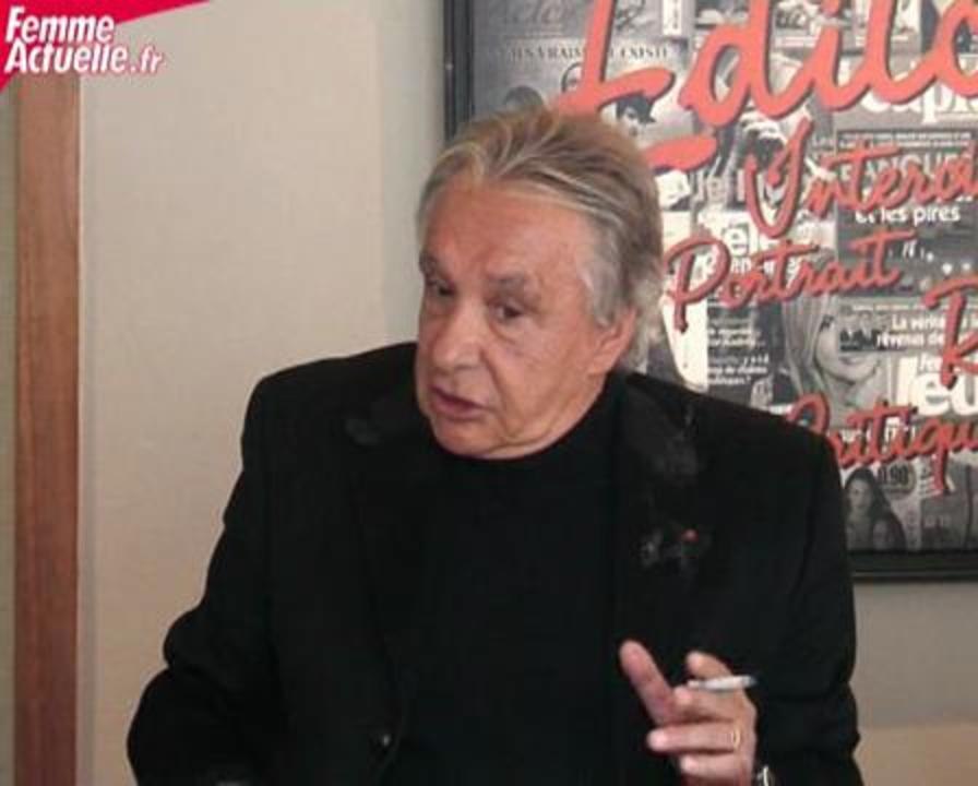 Michel Sardou rencontre les lectrices de Femme...