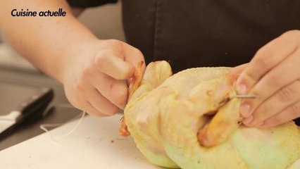 farcir et brider une volaille V2