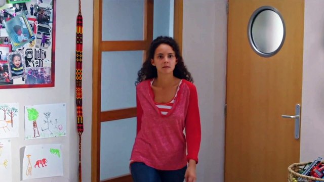 Plus belle la vie : [Indiscrétion ] - Camille s'attache à Kevin !