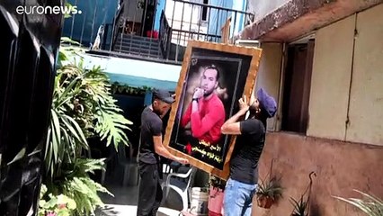 شاهد: القلق يساور عائلات المعتقلين الفلسطينيين الستة الفارين من سجن إسرائيلي