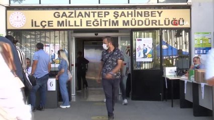 Yeni atanan öğretmenlere hediye sürprizi