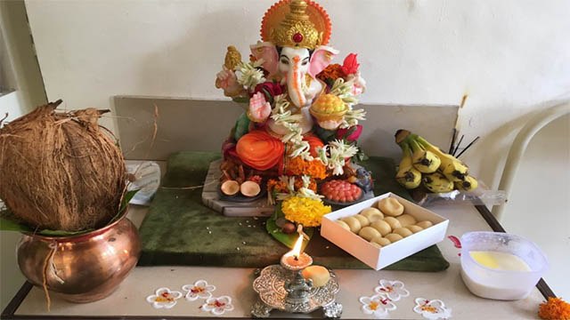 Ganesh Chaturthi 2021: गणेश चतुर्थी 2021 पर घर में लाएं गणेश जी की ऐसी मूर्ति | Boldsky