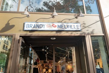 Brandy Melville Accused of Toxic Culture and Much, Much Worse