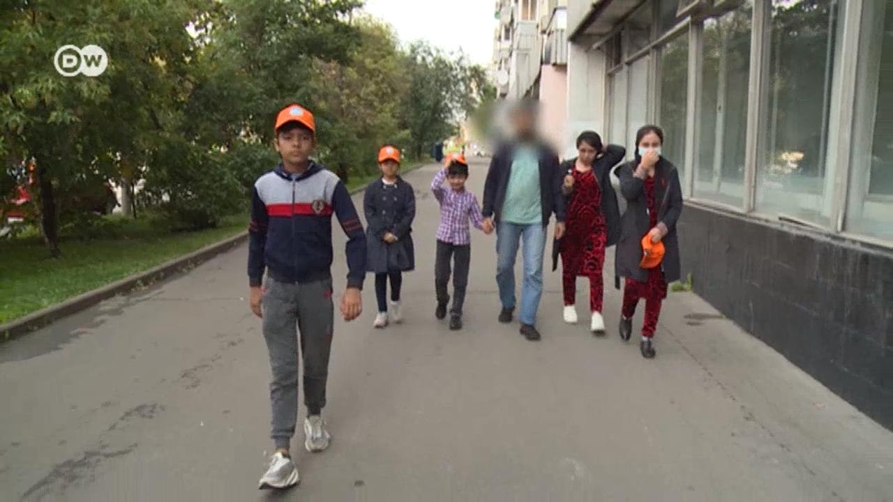"Это бесконечный процесс": как афганские беженц...